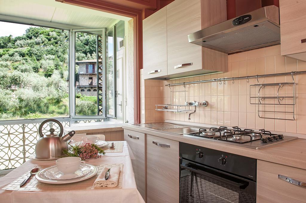 Casa Cristini Lägenhet Marone Exteriör bild